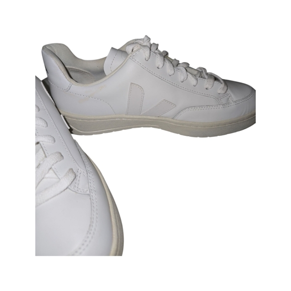 Veja V-12 White Leather Sneakers Size Women's 8 Lace Up - Picture 10 of 11